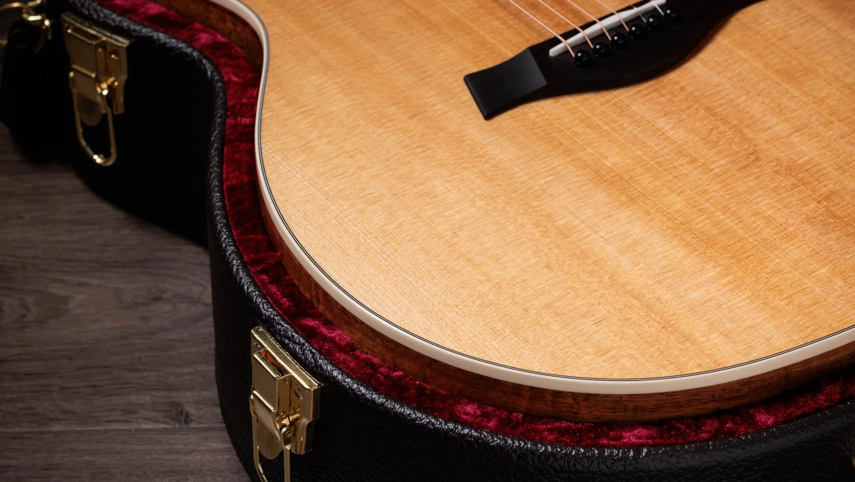 214ce-K DLX ハワイアン・コア アコースティック エレクトリック